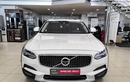 Volvo V90 Cross Country I рестайлинг, 2018 год, 3 150 000 рублей, 2 фотография