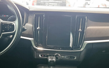 Volvo V90 Cross Country I рестайлинг, 2018 год, 3 150 000 рублей, 18 фотография