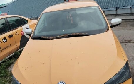 Skoda Rapid II, 2020 год, 650 000 рублей, 3 фотография