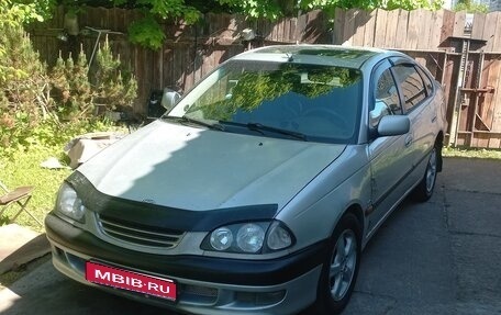 Toyota Avensis III рестайлинг, 1998 год, 175 000 рублей, 1 фотография