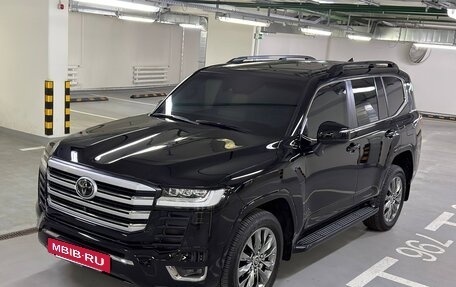 Toyota Land Cruiser, 2025 год, 21 000 000 рублей, 9 фотография