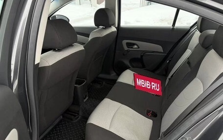 Chevrolet Cruze II, 2012 год, 900 000 рублей, 17 фотография