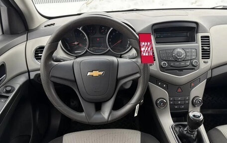 Chevrolet Cruze II, 2012 год, 900 000 рублей, 18 фотография