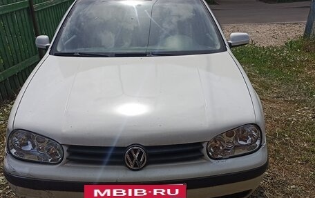 Volkswagen Golf IV, 2003 год, 150 000 рублей, 2 фотография