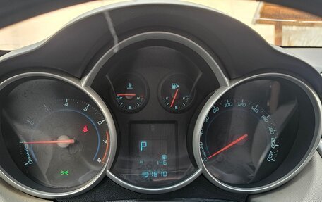 Chevrolet Cruze II, 2013 год, 770 000 рублей, 10 фотография