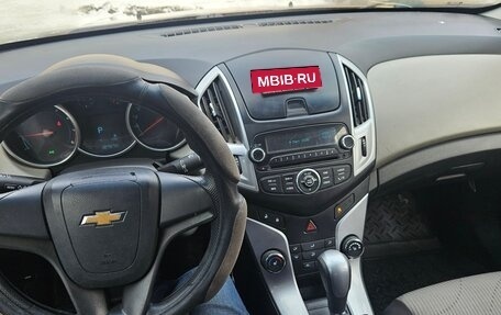 Chevrolet Cruze II, 2013 год, 770 000 рублей, 11 фотография