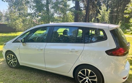 Opel Zafira C рестайлинг, 2019 год, 1 450 000 рублей, 5 фотография