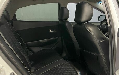 KIA Rio III рестайлинг, 2013 год, 950 000 рублей, 10 фотография