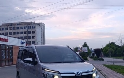 Toyota Voxy III, 2014 год, 1 720 000 рублей, 1 фотография