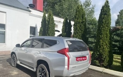 Mitsubishi Pajero Sport III рестайлинг, 2018 год, 2 970 000 рублей, 1 фотография