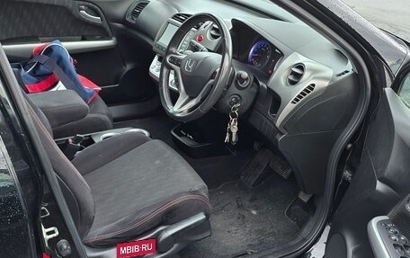 Honda Stream II, 2010 год, 1 300 000 рублей, 3 фотография
