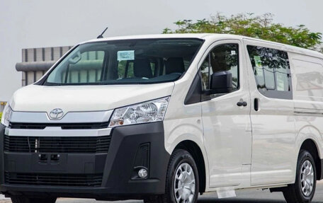 Toyota HiAce H300, 2026 год, 4 600 000 рублей, 1 фотография