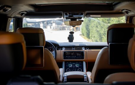 Land Rover Range Rover IV рестайлинг, 2020 год, 9 000 000 рублей, 25 фотография