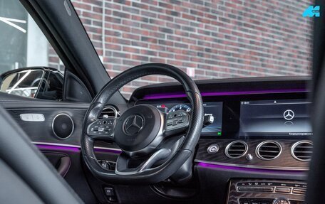 Mercedes-Benz E-Класс, 2019 год, 3 799 000 рублей, 10 фотография