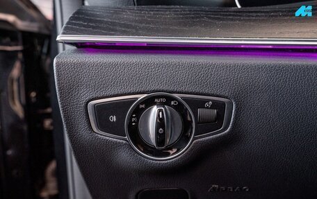 Mercedes-Benz E-Класс, 2019 год, 3 799 000 рублей, 20 фотография
