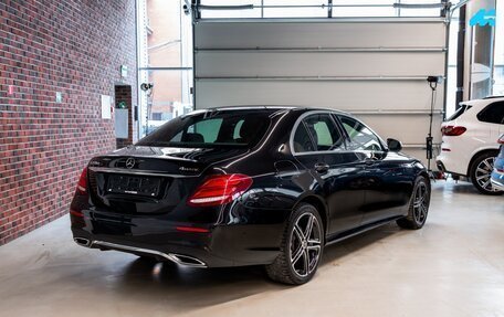 Mercedes-Benz E-Класс, 2019 год, 3 799 000 рублей, 16 фотография