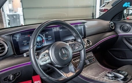 Mercedes-Benz E-Класс, 2019 год, 3 799 000 рублей, 19 фотография