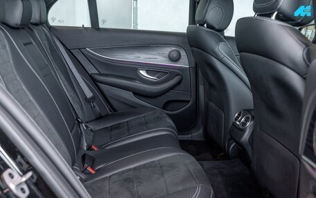 Mercedes-Benz E-Класс, 2019 год, 3 799 000 рублей, 33 фотография