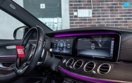 Mercedes-Benz E-Класс, 2019 год, 3 799 000 рублей, 34 фотография