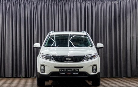 KIA Sorento II рестайлинг, 2013 год, 1 695 000 рублей, 2 фотография