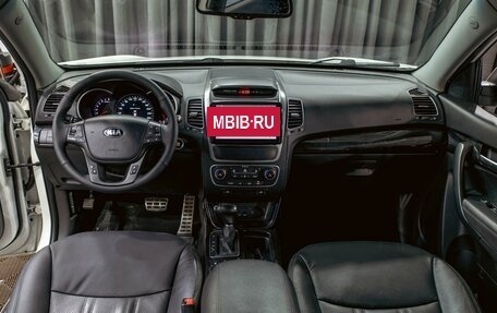 KIA Sorento II рестайлинг, 2013 год, 1 695 000 рублей, 16 фотография