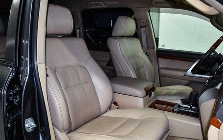 Toyota Land Cruiser 200, 2013 год, 4 699 000 рублей, 7 фотография