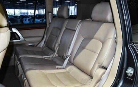 Toyota Land Cruiser 200, 2013 год, 4 699 000 рублей, 9 фотография