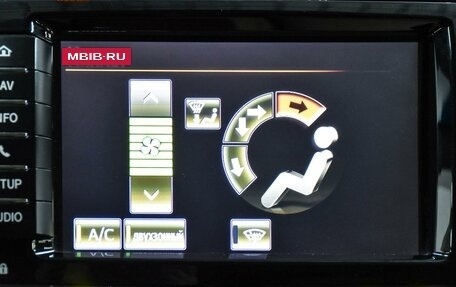 Toyota Land Cruiser 200, 2013 год, 4 699 000 рублей, 16 фотография