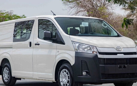 Toyota HiAce H300, 2026 год, 4 600 000 рублей, 5 фотография