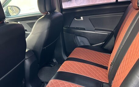 KIA Sportage III, 2010 год, 1 300 000 рублей, 9 фотография