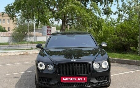 Bentley Flying Spur II, 2017 год, 8 500 000 рублей, 3 фотография