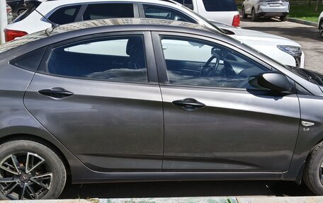 Hyundai Solaris II рестайлинг, 2014 год, 730 000 рублей, 4 фотография