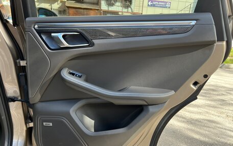 Porsche Macan I рестайлинг, 2014 год, 3 050 000 рублей, 12 фотография
