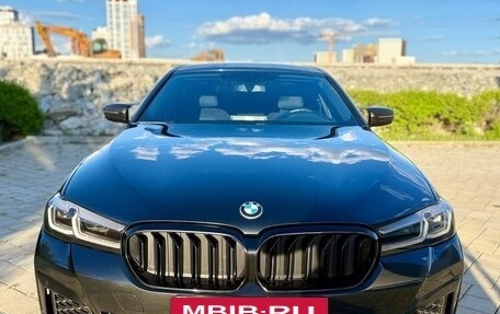 BMW 5 серия, 2018 год, 3 700 000 рублей, 6 фотография