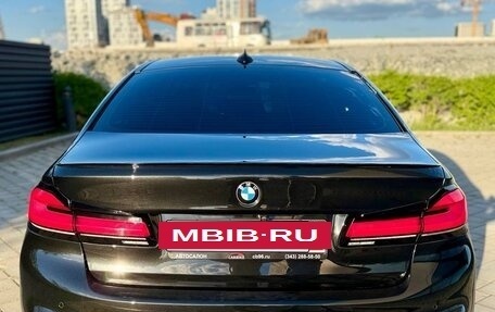 BMW 5 серия, 2018 год, 3 700 000 рублей, 11 фотография