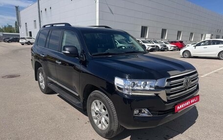 Toyota Land Cruiser 200, 2018 год, 7 200 000 рублей, 4 фотография