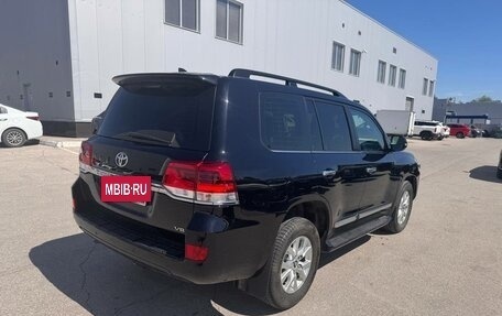 Toyota Land Cruiser 200, 2018 год, 7 200 000 рублей, 3 фотография