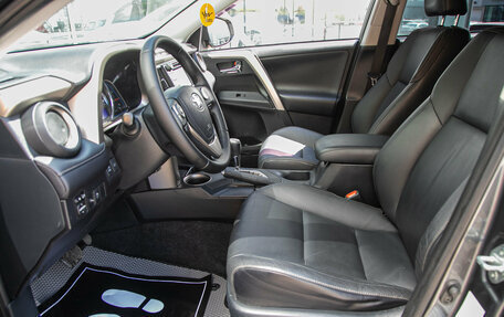Toyota RAV4, 2015 год, 2 175 000 рублей, 14 фотография