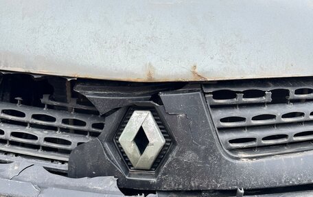 Renault Symbol I, 2005 год, 70 000 рублей, 4 фотография