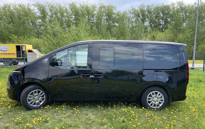 Hyundai Staria, 2021 год, 4 300 000 рублей, 1 фотография