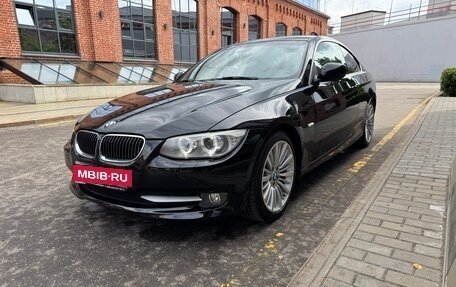 BMW 3 серия, 2011 год, 1 350 000 рублей, 1 фотография