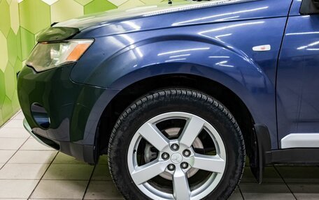 Mitsubishi Outlander III рестайлинг 3, 2008 год, 900 000 рублей, 9 фотография