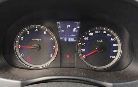Hyundai Solaris II рестайлинг, 2013 год, 600 000 рублей, 5 фотография