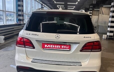 Mercedes-Benz GLE, 2015 год, 4 250 000 рублей, 8 фотография