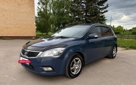 KIA cee'd I рестайлинг, 2010 год, 560 000 рублей, 2 фотография