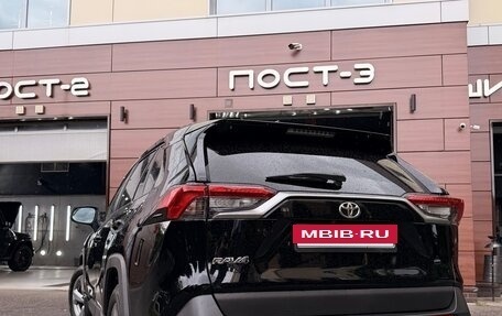 Toyota RAV4, 2021 год, 3 300 000 рублей, 3 фотография
