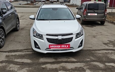 Chevrolet Cruze II, 2014 год, 745 000 рублей, 4 фотография