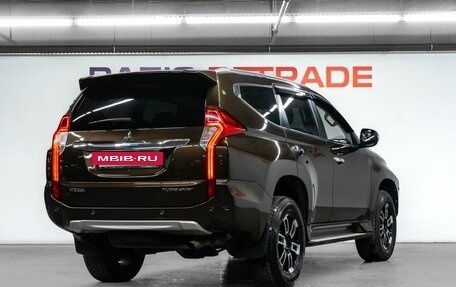 Mitsubishi Pajero Sport III рестайлинг, 2019 год, 3 299 000 рублей, 6 фотография