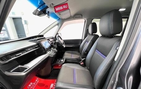 Honda Stepwgn IV, 2019 год, 3 233 983 рублей, 16 фотография