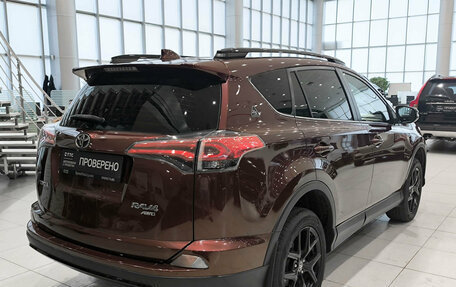 Toyota RAV4, 2019 год, 2 758 000 рублей, 6 фотография